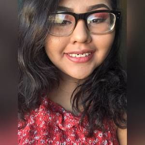 Meet your Posher, Alexandra